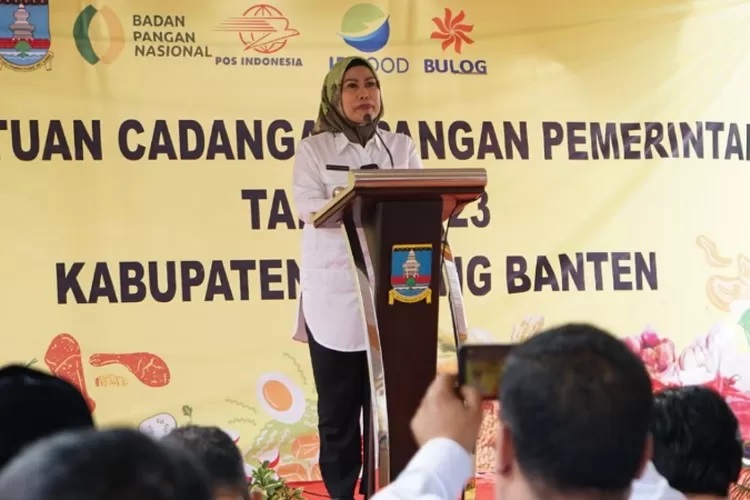 Tangani Stunting, Ratu Tatu Chasanah Berikan Bantuan Pangan Untuk 7.421 Keluarga Rentan