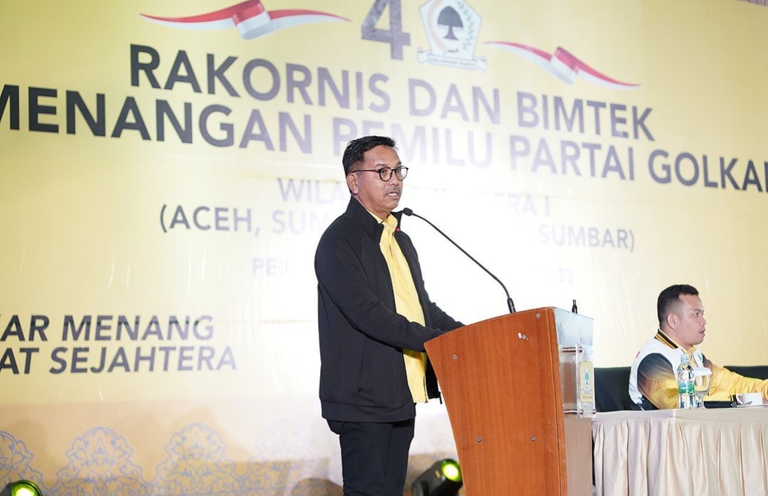 Khairunas Tegaskan Seluruh Ketua DPD II se-Sumatera Barat Solid Dukung Airlangga Hartarto