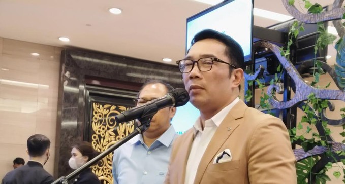 Dukung Larangan Thrifting, Ridwan Kamil: Produk Lokal Harus Jadi Raja di Negeri Sendiri