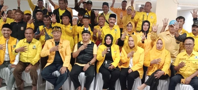 Kuatkan Semangat Kader, Sugianto Gelar Diskusi Dengan Bacaleg Golkar Kabupaten Bandung di Dapil 6