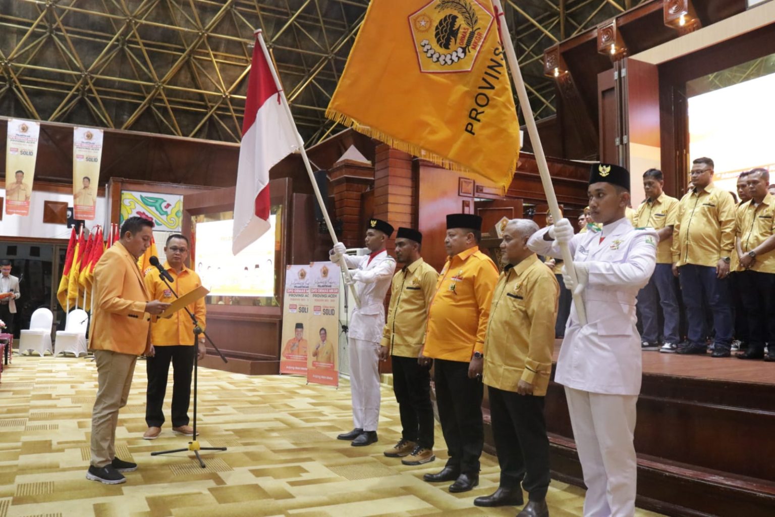 Lantik TRK Jadi Ketua Ormas MKGR Aceh, Achmad Taufan Soedirjo Harap Roda Organisasi Bergerak Menangkan Golkar