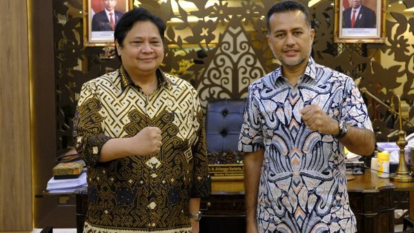 Kisah Airlangga Hartarto dan Musa Rajekshah Cicipi Nikmatnya Kopi Mandailing