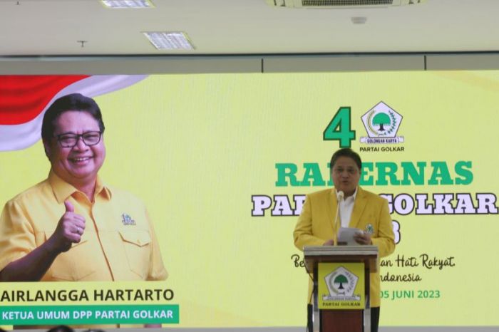 Lodewijk Paulus: Kader Partai Golkar Solid, Tak Ada Yang Ingin Lengserkan Airlangga!