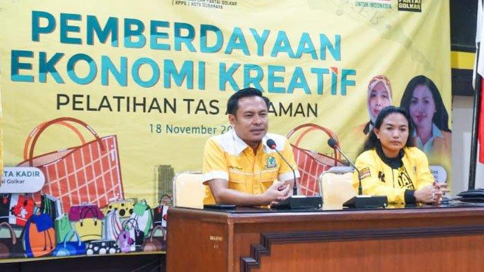 Tingkatkan Ketahanan Ekonomi Keluarga, KPPG Kota Surabaya Gelar Pelatihan Ekonomi Kreatif Pembuatan Tas Anyaman