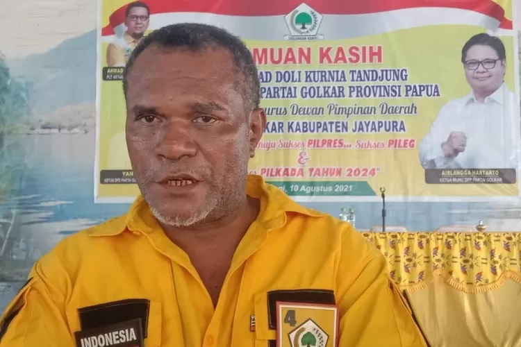 Target 7 Kursi, Yanto Khomlay Eluay Siap Daftarkan 30 Bacaleg Golkar Kabupaten Jayapura