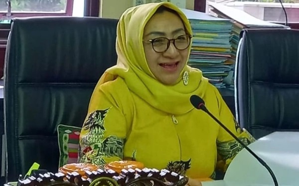 Pertiwi Ayu Krishna Pertanyakan Wacana Walkot Eri Cahyadi, ASN Surabaya Tak Wajib Ngantor