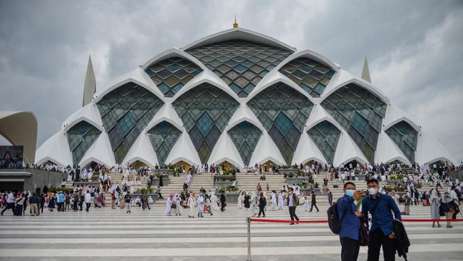 Ridwan Kamil Tegaskan Biaya Pembangunan Masjid Al Jabbar Telah Lunas