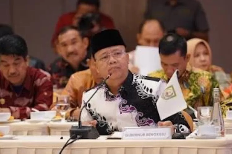 Jadi Gubernur Termiskin, Rohidin Mersyah Masih Punya Motor Bebek Harga Rp.10 Jutaan