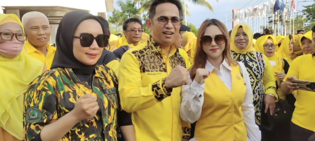 Sosok Caleg Cantik Iva Yulia Munawarah: Dosen, Advokat dan Pengusaha Muda Balikpapan