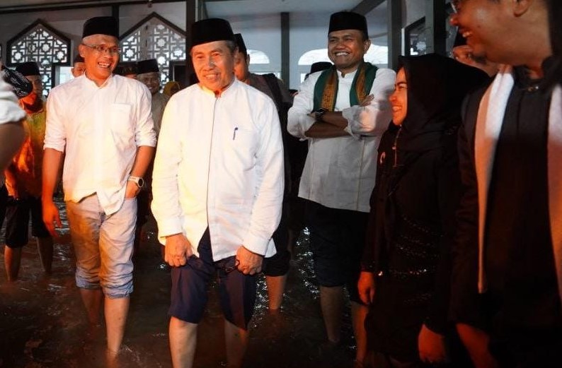 Lokasi Safari Ramadhan Kebanjiran, Gubri Syamsuar Perintahkan Kadis PUPR Cek Ke Lapangan