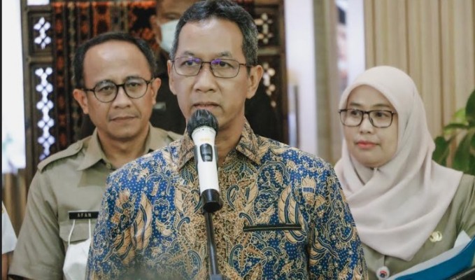 Kritik Kebijakan Heru Budi Batasi Usia PJLP 56 Tahun, Basri Baco: Jaman Lagi Susah, Jangan Lakukan PHK!