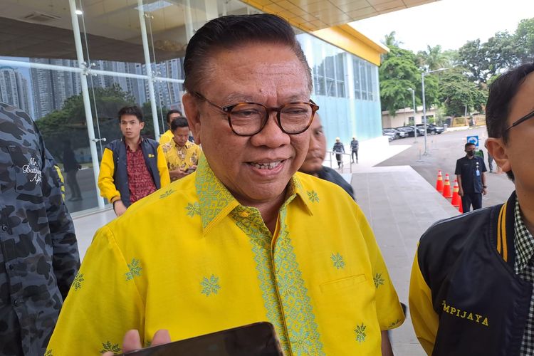 Agung Laksono Sampaikan 3 Rekomendasi Penting Dewan Pakar di Rakernas Partai Golkar