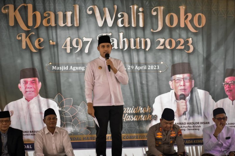 Tak Ingin Ubah 16 Pilar Masjid Agung Kendal, Dico Ganinduto Komitmen Jaga Warisan Mbah Wali Joko