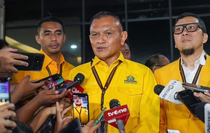 Diskusi Ricuh, Lodewijk Paulus Tegaskan GMPG Bukan Bagian Dari Partai Golkar