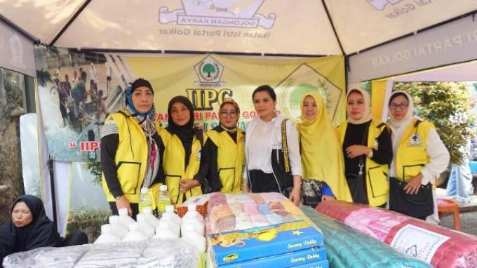 IIPG DKI Jakarta Salurkan Bantuan Untuk Perempuan Korban Kebakaran Cikini