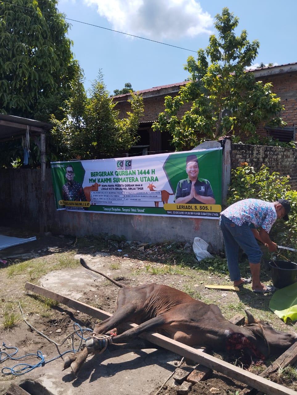 Ahmad Doli Kurnia Berikan 1 Ekor Sapi Kurban Untuk Lazis KAHMI Sumut