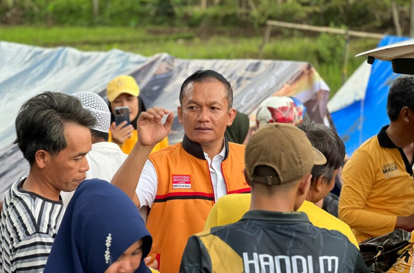 Bambang Hermanto Pimpin Ormas MKGR Jabar Turun Langsung Beri Bantuan Korban Gempa Cianjur