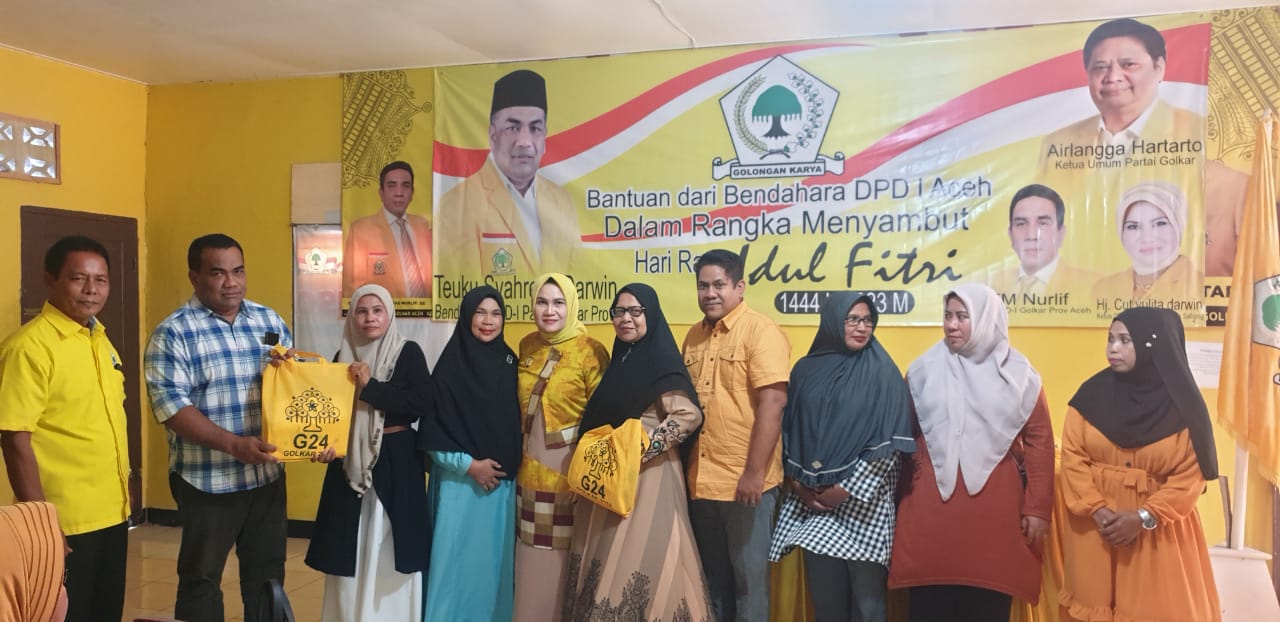 Teuku Syahreza Bagikan Paket Idul Fitri Untuk Pengurus Golkar Aceh di Sabang