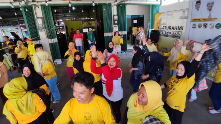 Meriahkan HUT Ke-78 RI, Yuni Abdi Nur Sulaiman Gelar Aneka Lomba Permainan Rakyat di Banjarmasin