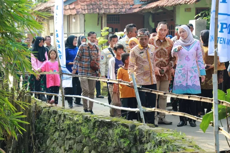 Anne Ratna Mustika Pastikan Perbaikan Pipa PDAM Jalur Maracang Dipercepat