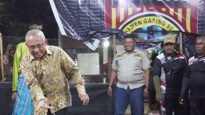 Arsyadjuliandi Rachman Hadiri Turnamen Permainan Tradisional Gasing II Se-Riau 2023