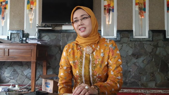 Bupati Anne Ratna Mustika Pastikan Stok Hewan Kurban di Purwakarta Aman