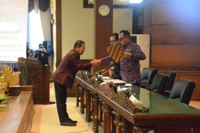 Fraksi Golkar DPRD Bali Soroti Pembangunan 8 SMA/SMK Baru: Jangan Rugikan Swasta!