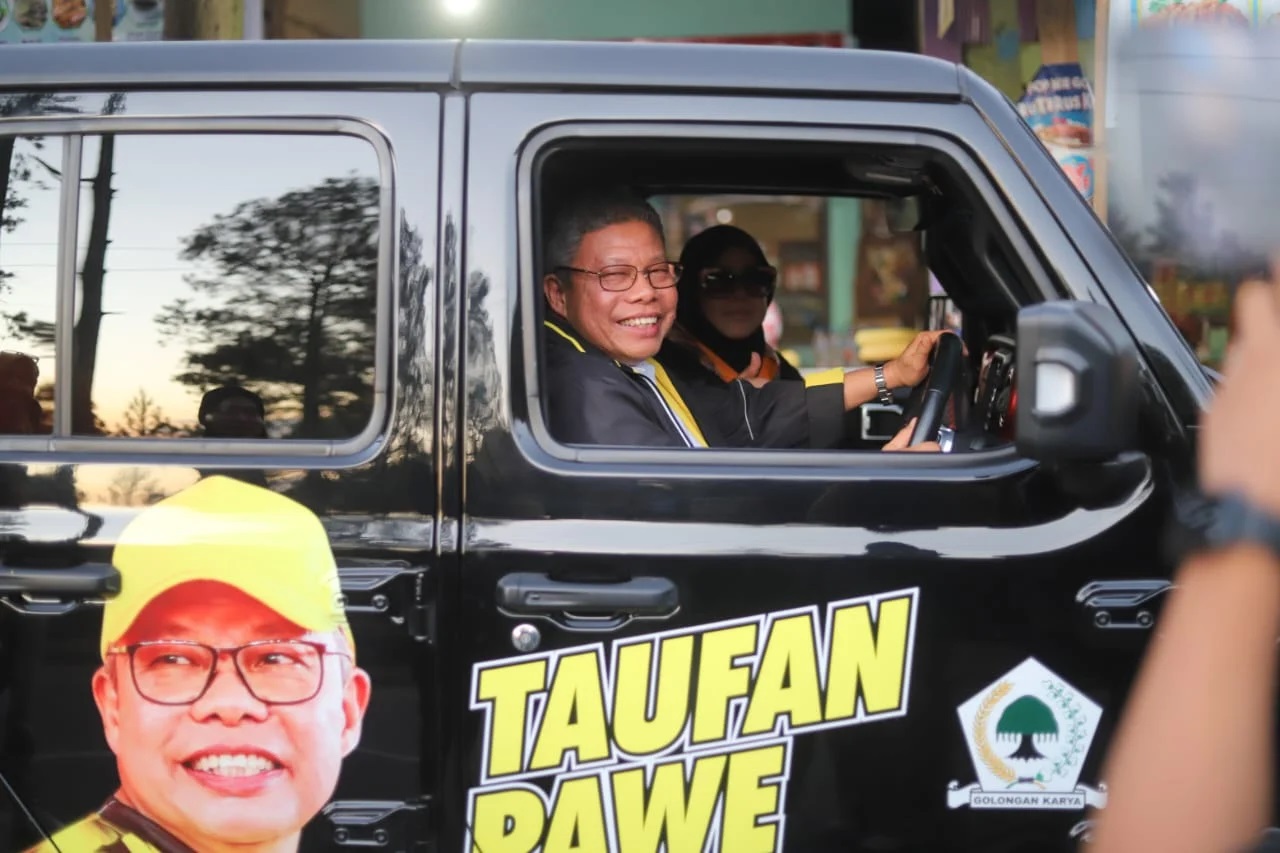 Akhir Pekan Bersama Istri, Taufan Pawe Setir Mobil Sendiri Hingga Nikmati Jagung Bakar di Tepi Hutan