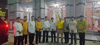 Pererat Silaturahmi, TM Nurlif Gelar Buka Puasa Bersama dan Santunan Anak Yatim Golkar Aceh