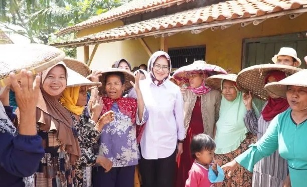 Airin Rachmi Diany Berkomitmen Sejahterakan Para Petani di Banten