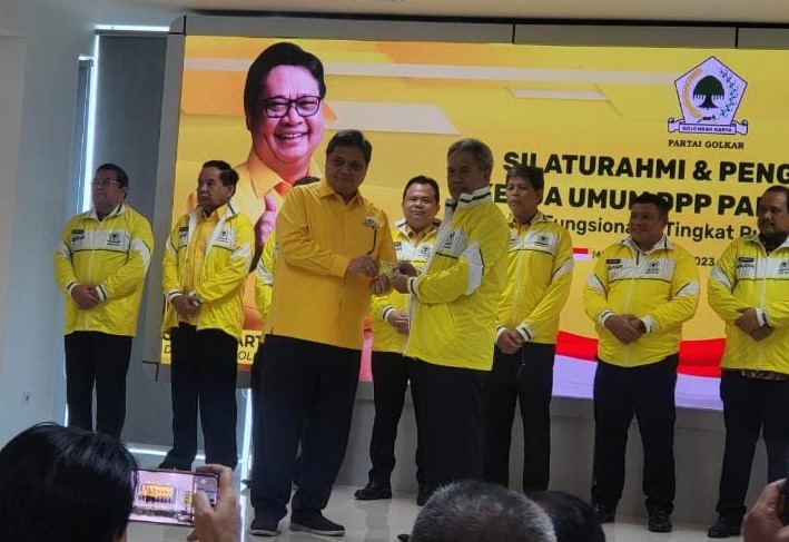 Bupati Rejang Lebong Gabung Ke Partai Golkar Bengkulu, Rohidin Mersyah Segera Rombak Kepengurusan