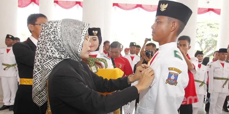 Jelang HUT Ke-78 RI, Ratu Tatu Chasanah Kukuhkan Paskibraka Kabupaten Serang