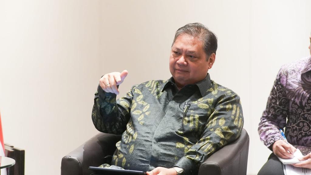 Perkuat Kerjasama Bilateral, Airlangga Hartarto Bertemu Mendag Singapura