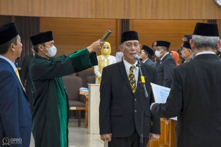 PAW Herman Sutrisno, Dudy Pamuji Resmi Dilantik Jadi Anggota DPRD Jabar Dari Fraksi Golkar