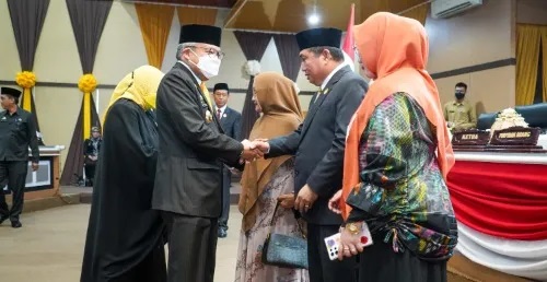 Kaharuddin Kadir Dilantik Jadi Ketua DPRD Parepare, Taufan Pawe Titip Pesan Ini!