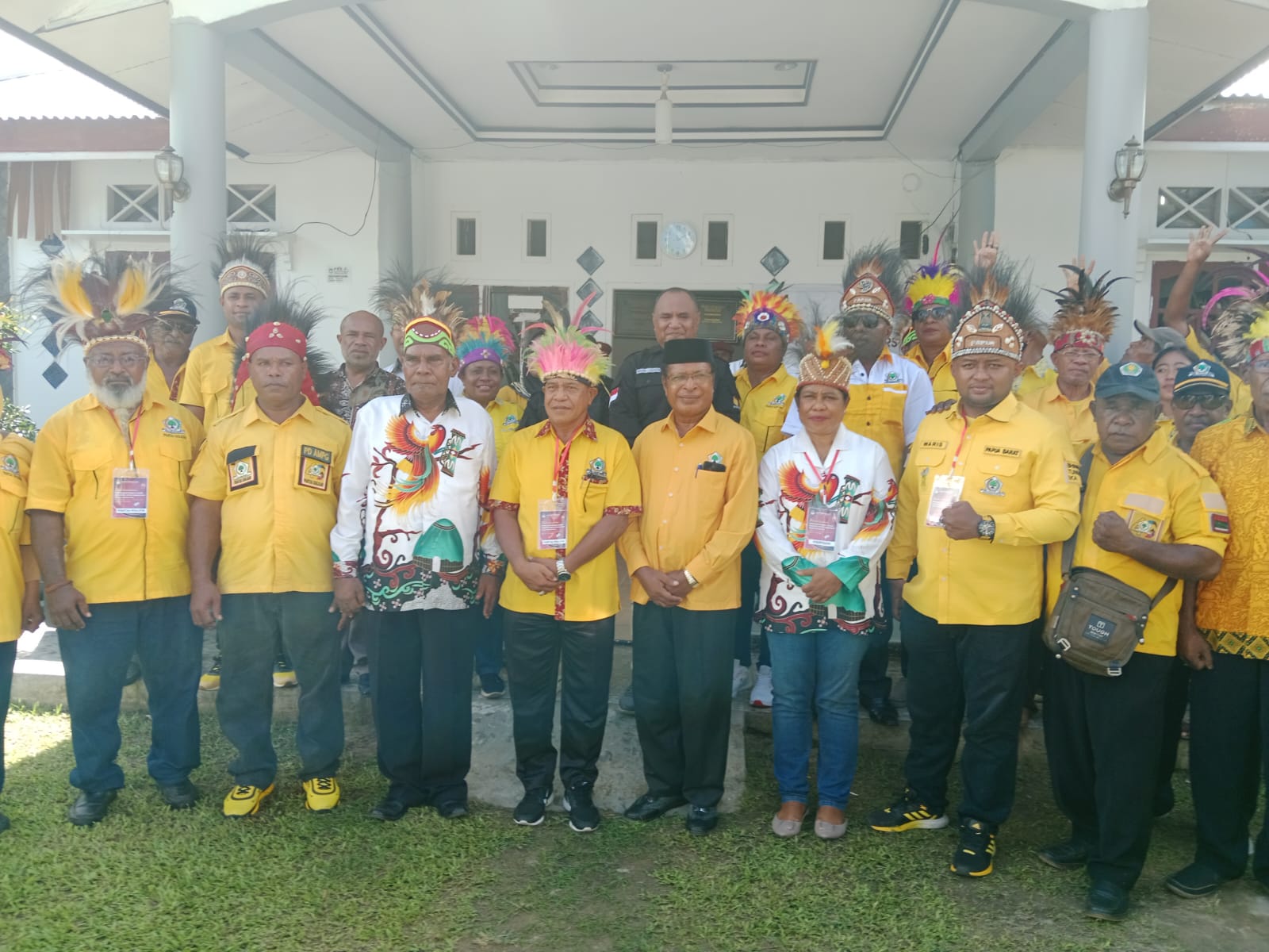 Daftarkan 20 Bacaleg ke KPU, Partai Golkar Optimis Menang Lagi di Teluk Wondama