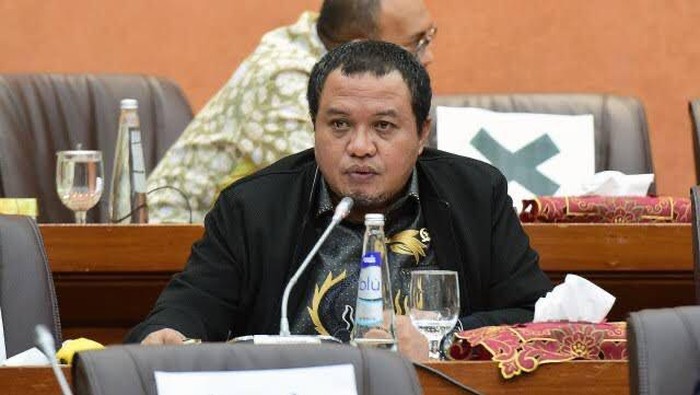 Hormati Keputusan PDIP Capreskan Ganjar, Lamhot Sinaga: Capres Partai Golkar Tetap Airlangga Hartarto