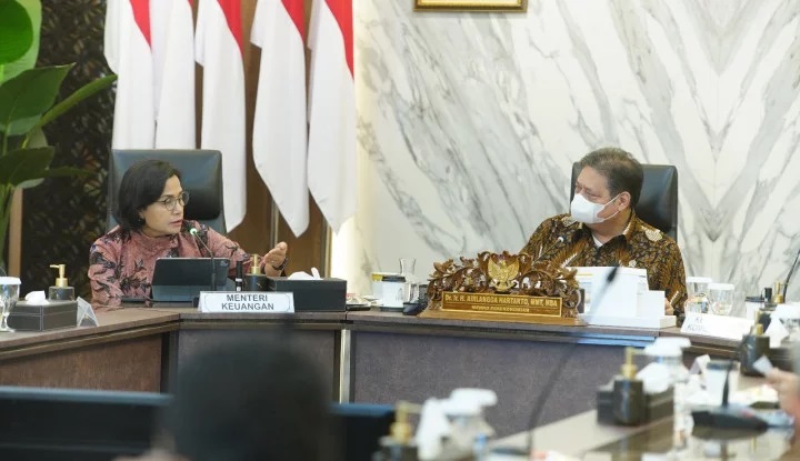 Airlangga Hartarto Bakal Pangkas Target Penyaluran KUR 2023 Hingga 50%