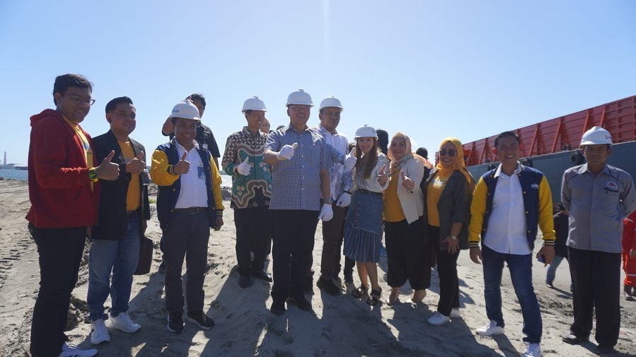 Rohidin Mersyah Sebut Pelabuhan Pulau Baai Berhasil Pacu Geliat Ekonomi di Bengkulu