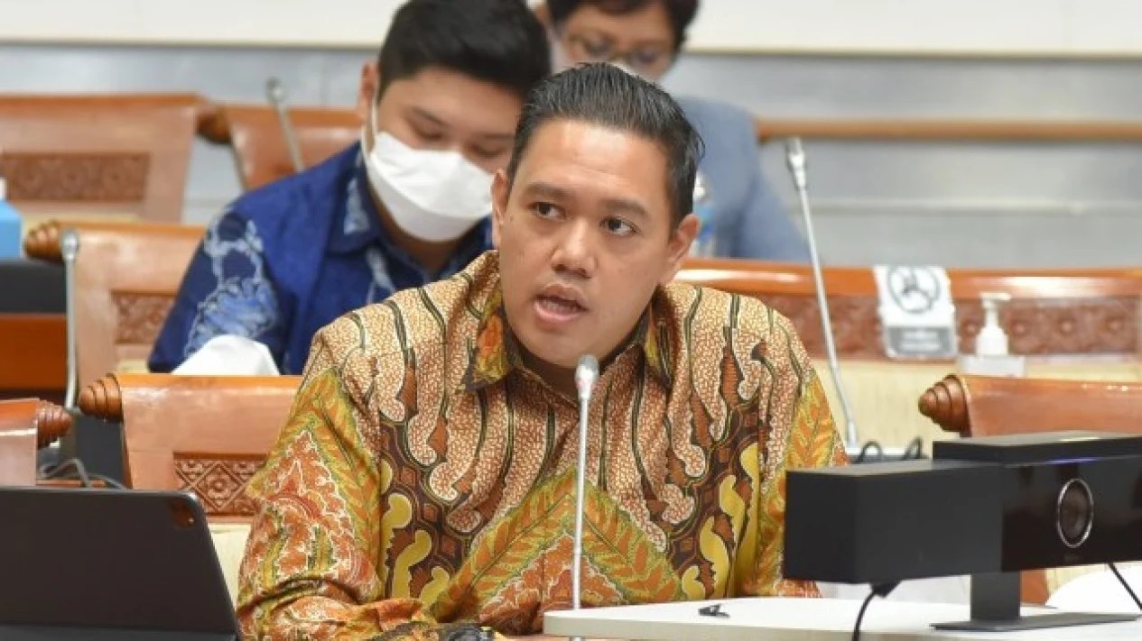 Masih Komunikasi Intensif, Dave Laksono: Partai Golkar Masih Berambisi Bentuk Koalisi Besar