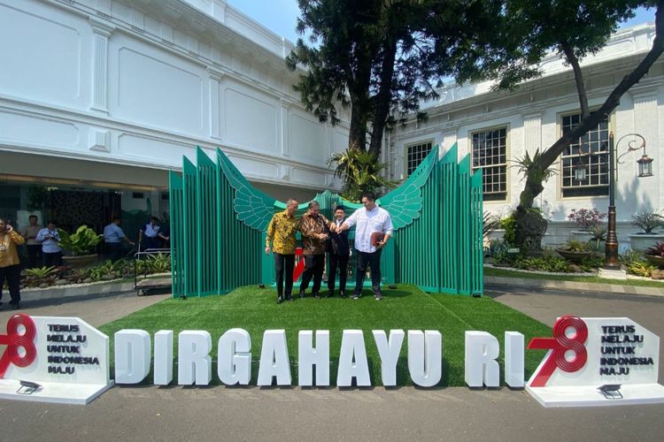 Momen Bahlil dan Airlangga Hartarto Terlihat Akrab Foto Bareng: Konsolidasi!