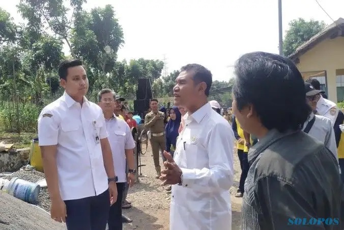 Dico Ganinduto Manfaatkan Partisipasi Publik 1.000 Masyarakat Kendal Bangun Program Padat karya