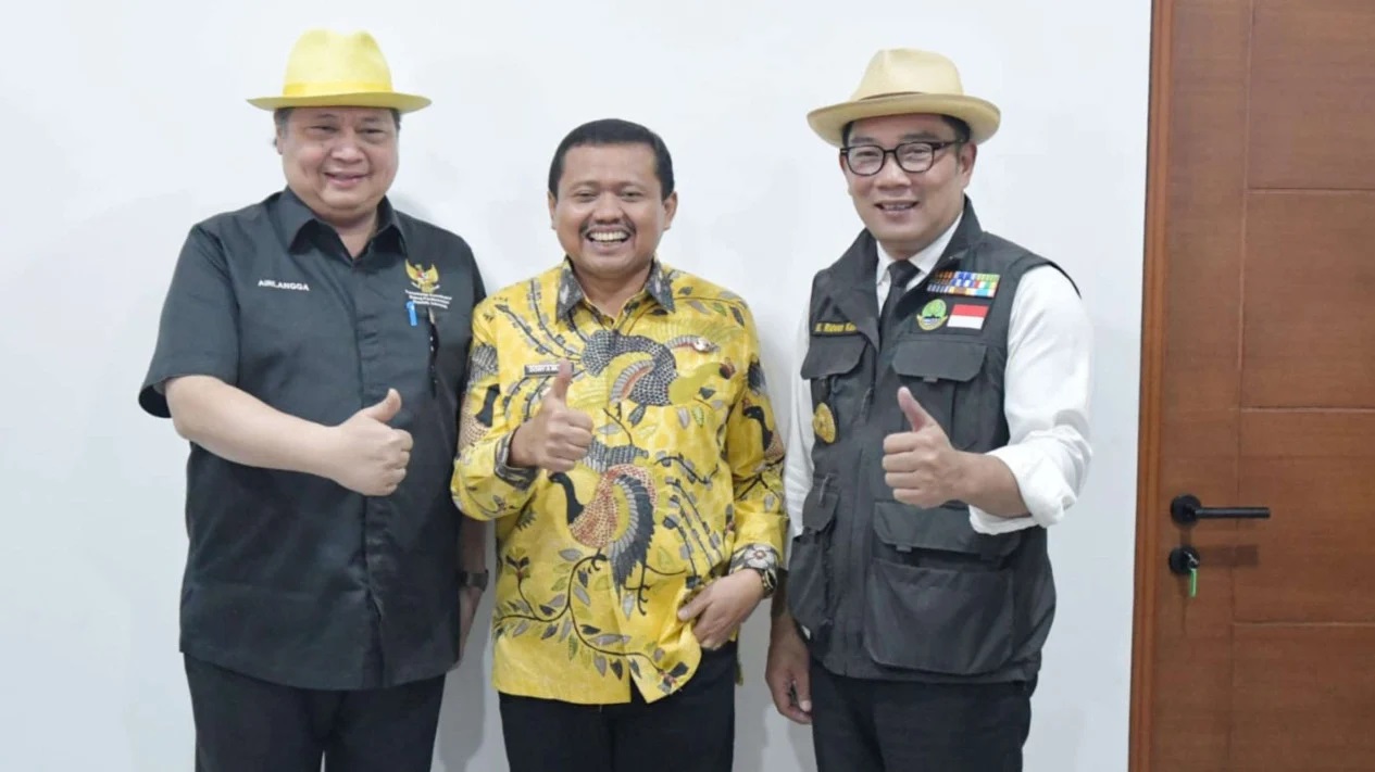 Dampingi Airlangga Hartarto Cek Tol Cisumdawu, Ridwan Kamil: Semoga Semua PSN di Jabar Lancar